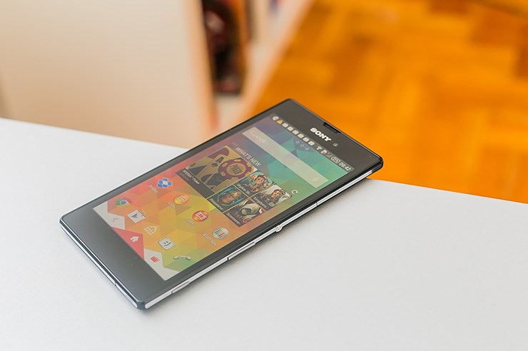 Sony Xperia T3 (6).jpg